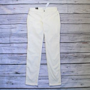 NWT NY&CO WINTER WHITE CORDUROY PANTS Size 6